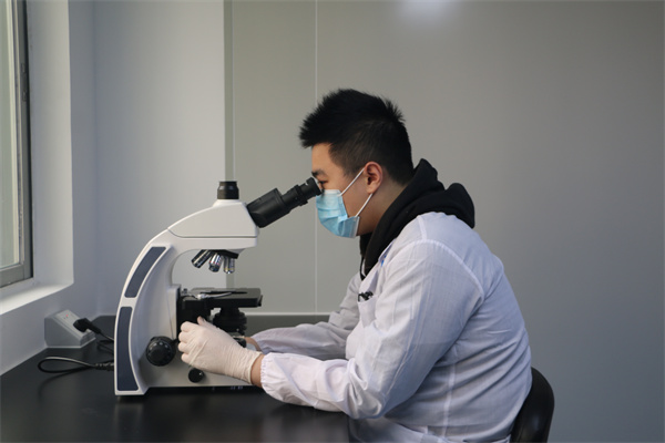 TL320B 生物顯微鏡