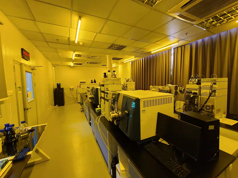 樣本分析-質譜室