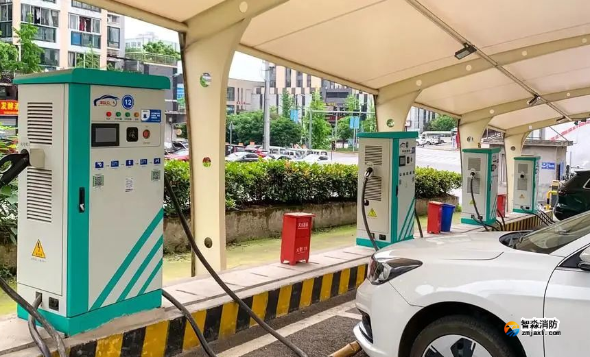 電動汽車充電樁與民用建筑之間的安全距離：為何重要？如何規范？